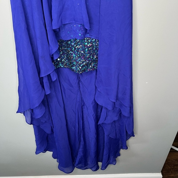 Hailey Logan by Adrianna Papell Juniors Hilo with Multi Sequin Dress - Picture 7 of 12